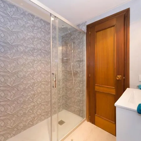 アパート Rocasol - Elli カルプ