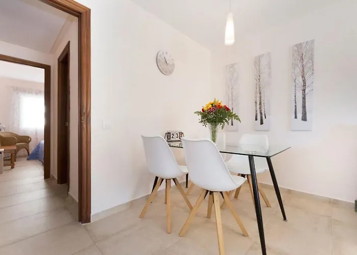 Rocasol - Elli 아파트